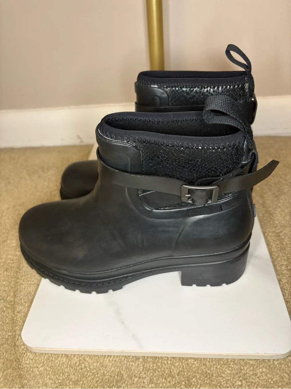 Muck Boots Liberty Ankle Booties